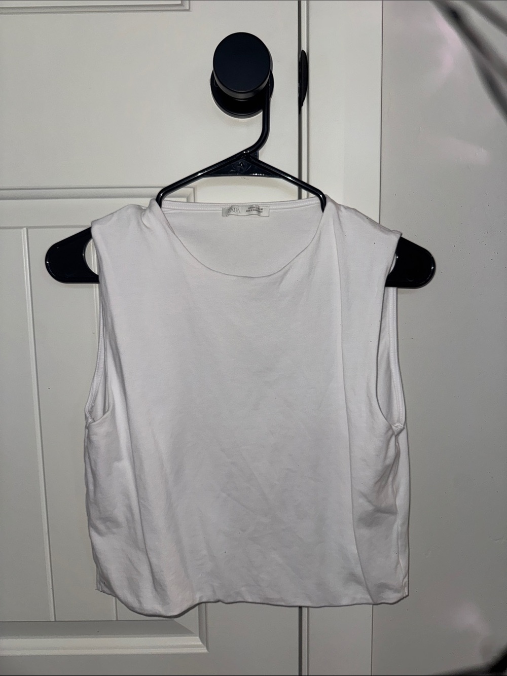 White ZARA Sleeveless Crewneck Women's Tank Top